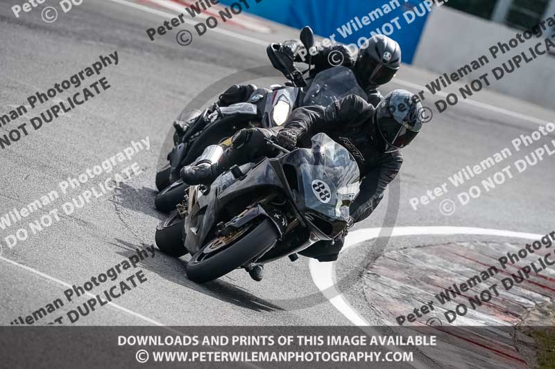 donington no limits trackday;donington park photographs;donington trackday photographs;no limits trackdays;peter wileman photography;trackday digital images;trackday photos